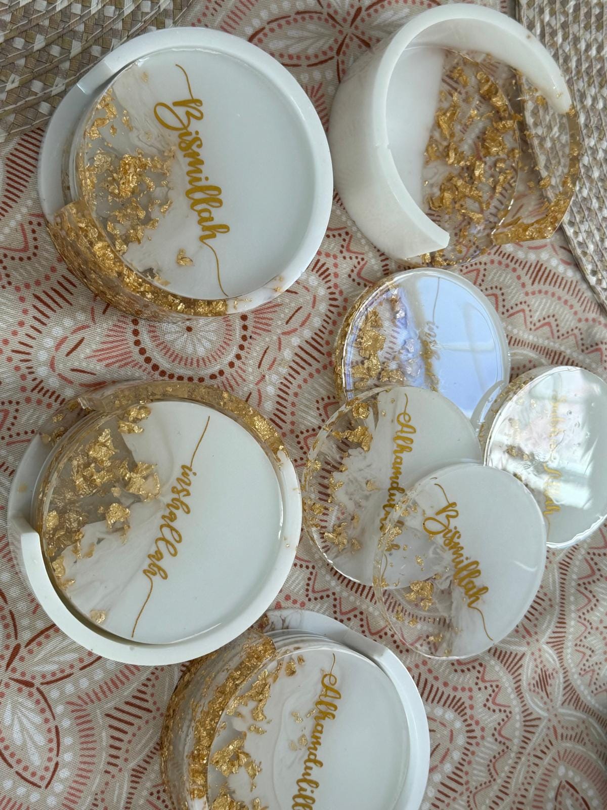 Elegant Personalized Resin Coasters – Customizable with Names & Designs