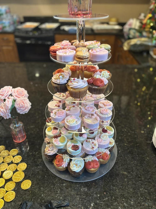 Cakesicles and Chocolate Covered Oreos