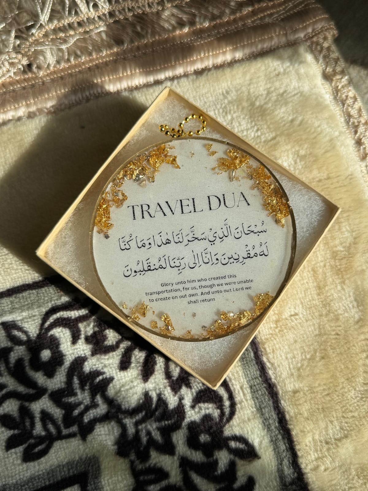 Travel Dua Car hangs