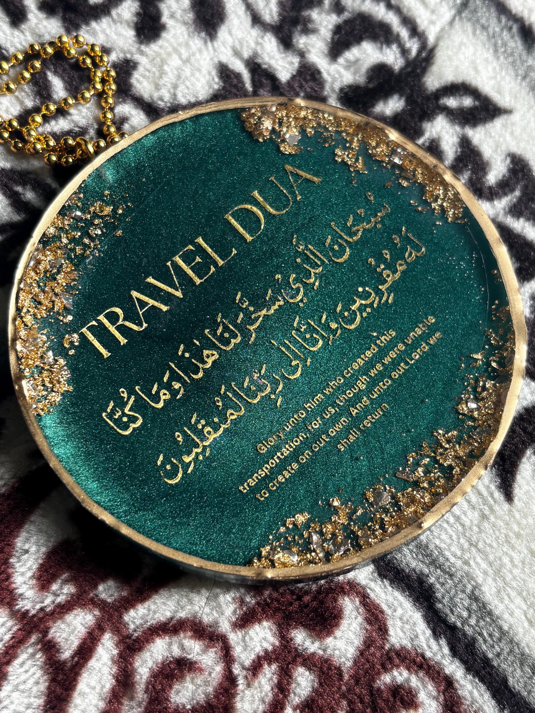 Travel Dua Car hangs